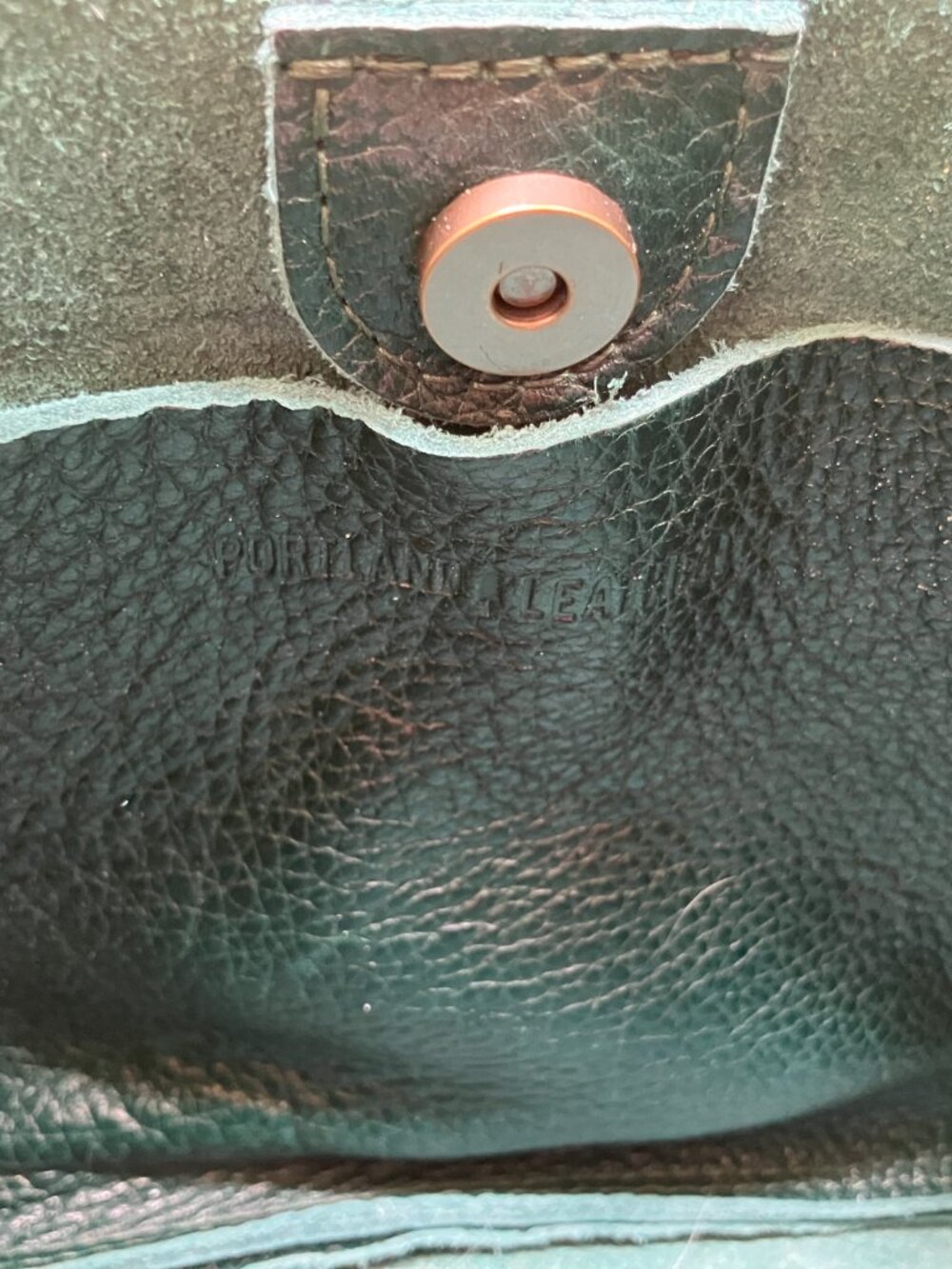Portland Leather Madison Shoulder Bag - Picture 5 of 5
